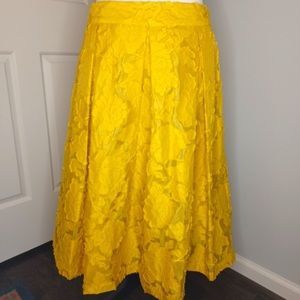 Who What Wear Yellow Jaquard Floral‎ Skirt